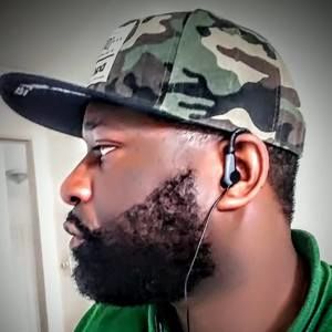 Meet your Posher, Louis